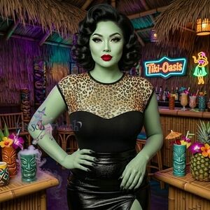 🐆Purrfect "Miss Fancy" Leopard Mesh Retro Top By Steady Clothing MED.